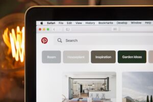 Jak działają i jak skutecznie wykorzystać kampanie reklamowe typu native advertising