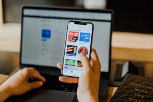 Jakie są strategie reklamy online dla sektora publicznego?
